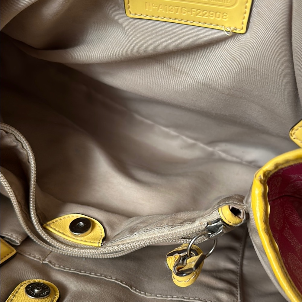 Coach Pink and Yellow Shoulder Bag with Signature Pattern - Picture 9 of 17